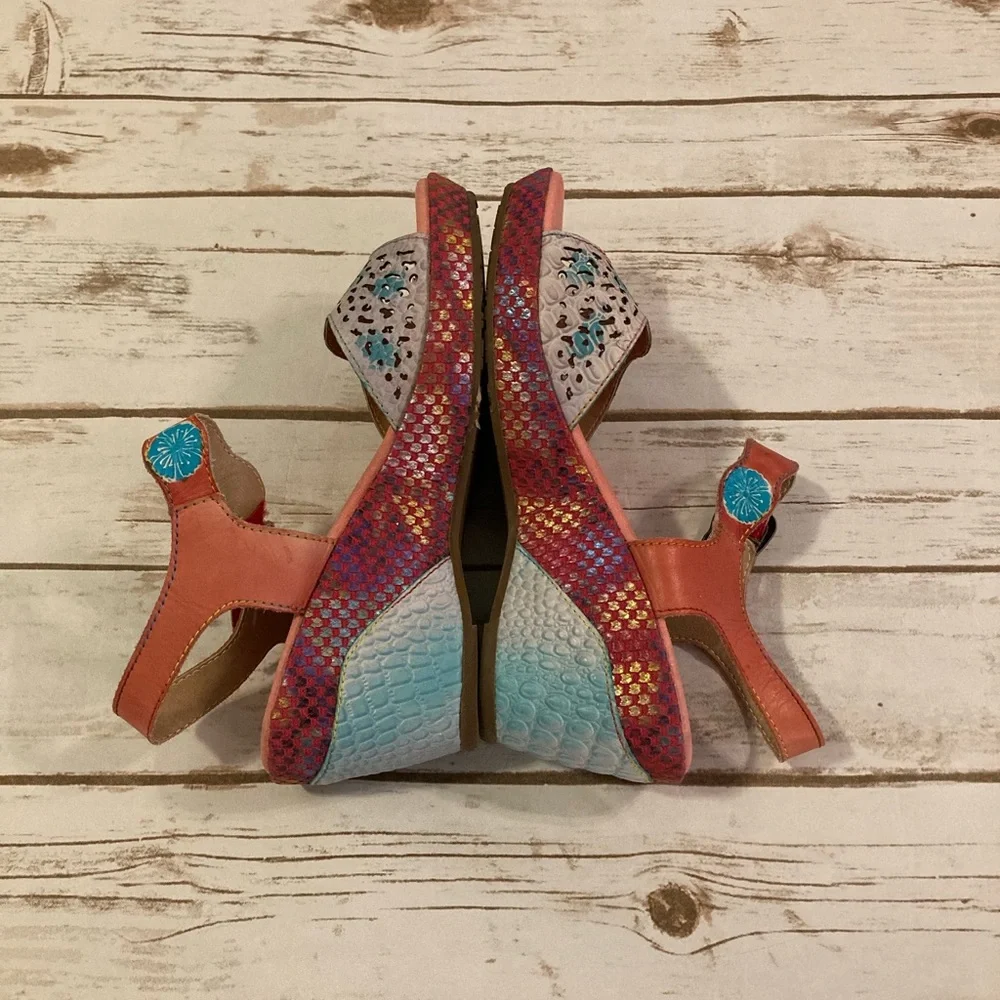 L’ARTISTE Pastela Leather Wedge Sandals Size 8_7